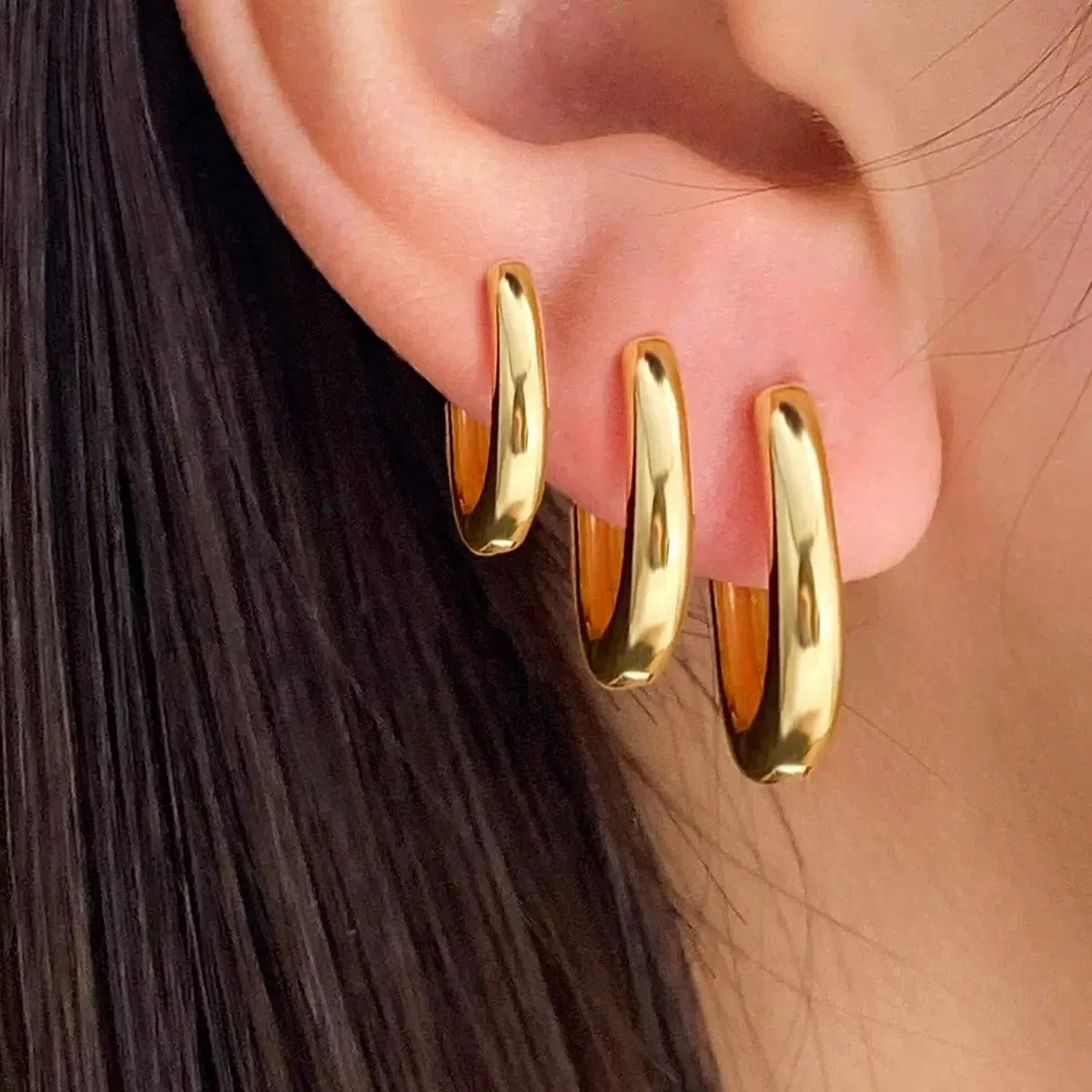 Kit 3 pares Brincos Clássicos Simples em forma de U 